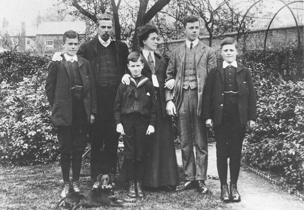 Illing family in garden